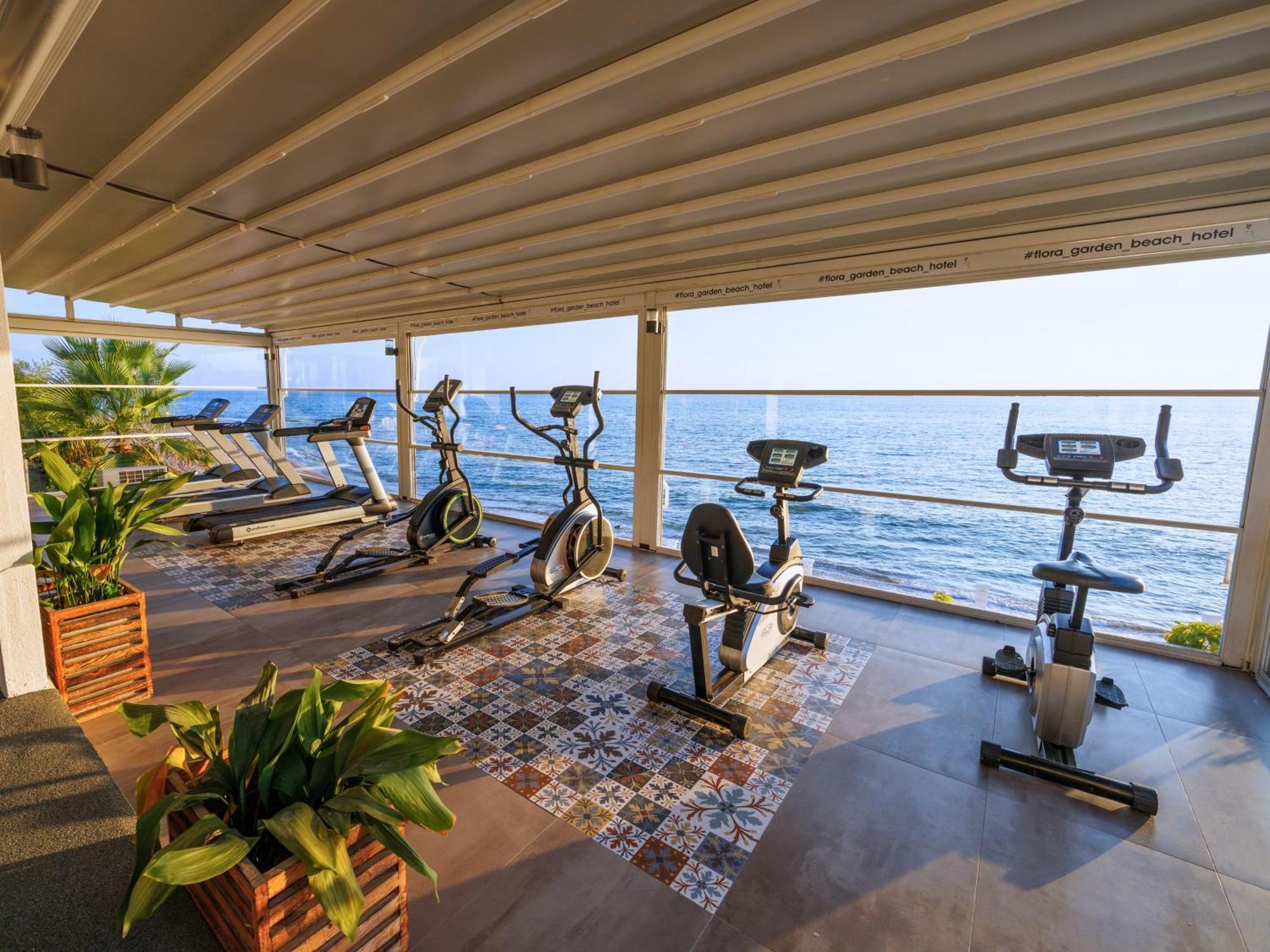 Flora Garden Beach Hotel - Adults Only 16 Plus - Couples Concept Kızılot Exteriér fotografie